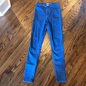 Light blue skinny jeans